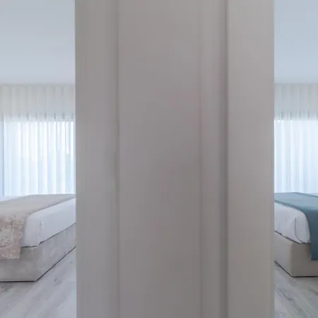 Caminho Real Guest Ii נאזרה